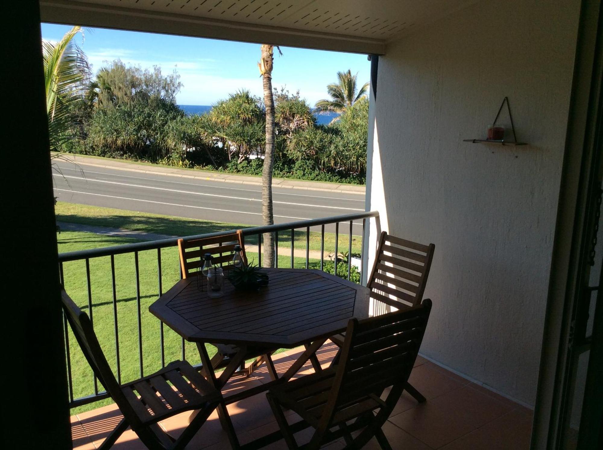 Beach Breakers Resort Sunrise Beach Habitación foto